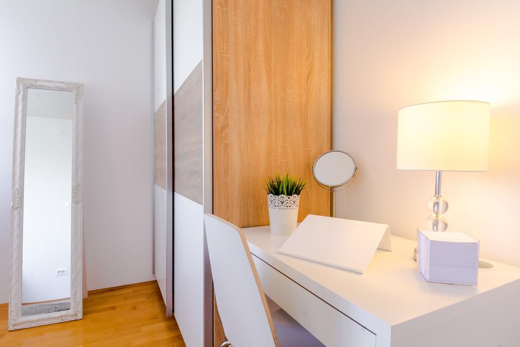 Magis Apartment Сплит Екстериор снимка