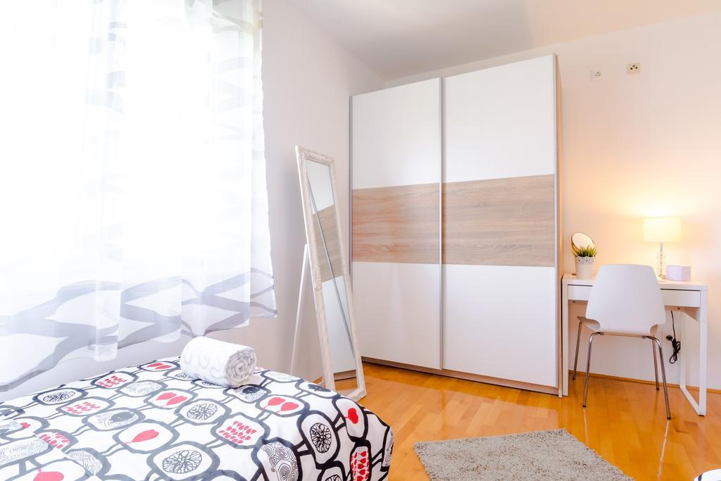 Magis Apartment Сплит Екстериор снимка